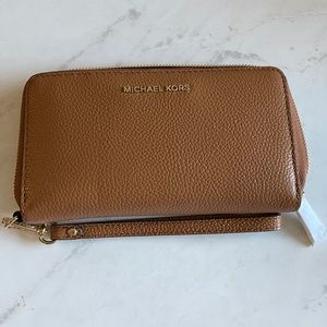 Camel leather Michael Kors wristlet
